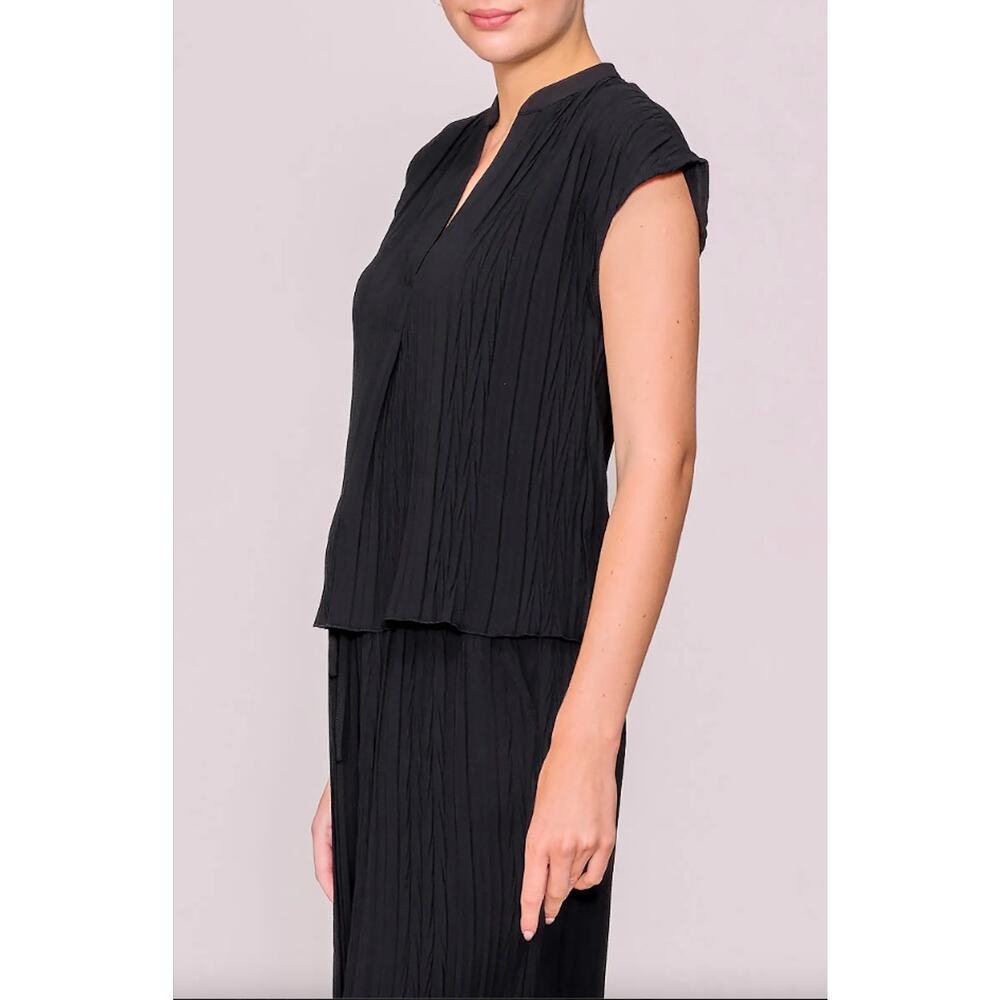Black Pleated Textured Dolman Blouse Women's Large NWT Office Capsule Nordstrom - Picture 14 of 14